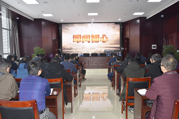 乐鱼平台-乐鱼(中国)一站式服务平台
召开2020年元旦春节“双节”廉政谈话会