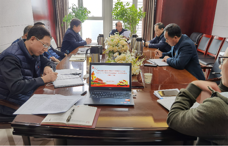 乐鱼平台-乐鱼(中国)一站式服务平台
党委理论学习中心组专题学习《习近平关于防范风险挑战、应对突发事件论述摘编》等文件精神