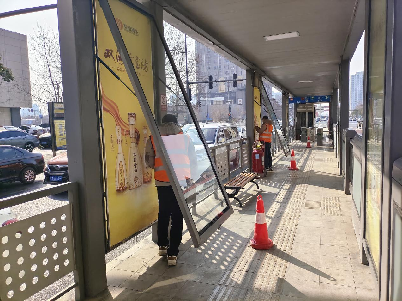 乐鱼平台-乐鱼(中国)一站式服务平台
赫喆党支部组织开展2023年度“学雷锋 我行动”系列主题实践活动