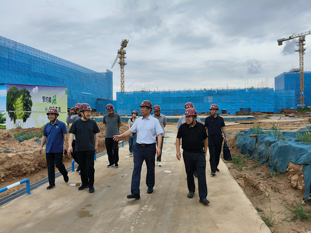 乐鱼平台-乐鱼(中国)一站式服务平台
党委书记、董事长汪洋到六十七高级中学项目调研项目建设工作